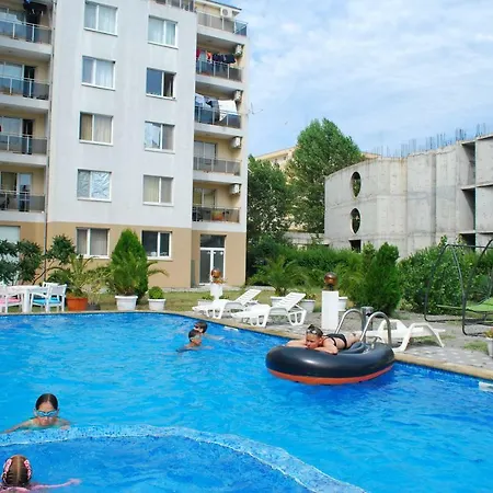 Mercury One Bedroom Center Family Апартаменты *