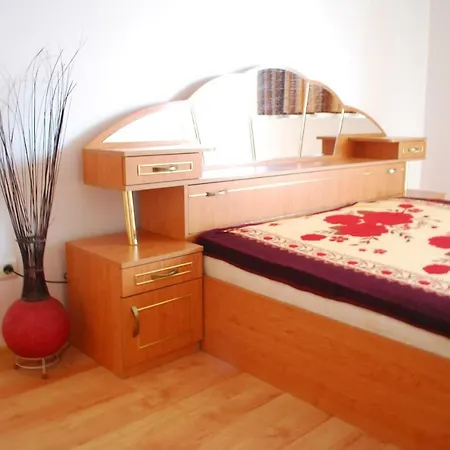 Mercury One Bedroom Center Family Lägenhet *