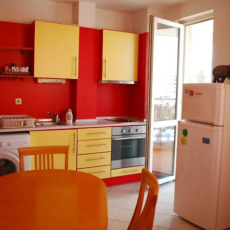 Mercury One Bedroom Center Family Slăntjev Brjag